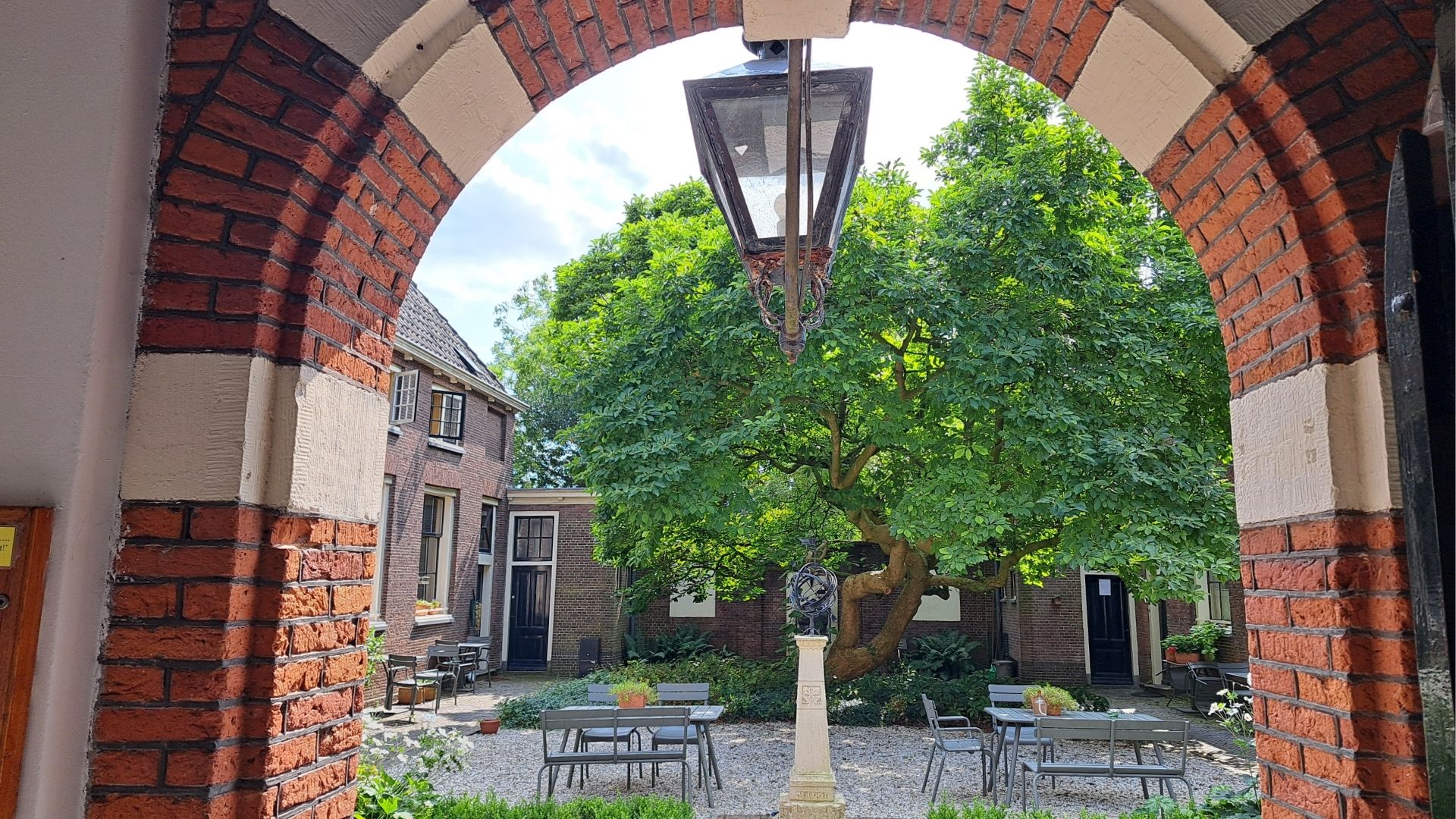 Hofje van Jean Pesijn Leiden